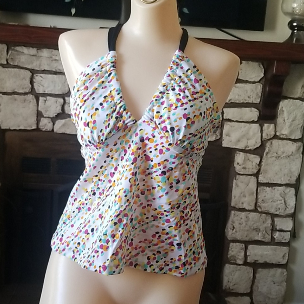 NWT Tankini Top White and color